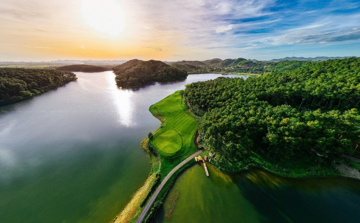 Trang An Golf & Resorts Trang An Golf & Resorts
