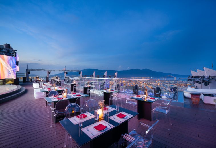 Enjoy the most high-end luxurious villas