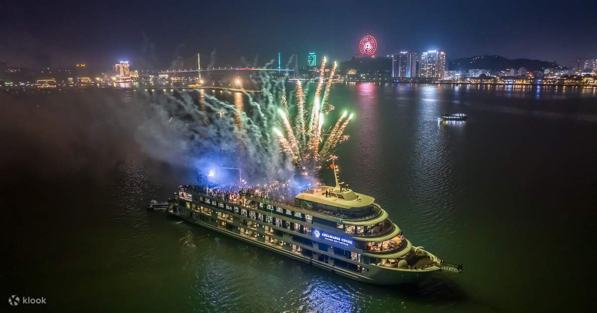 Halong Bay overnight cruise