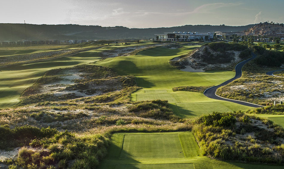 KN Golf Links Cam Ranh