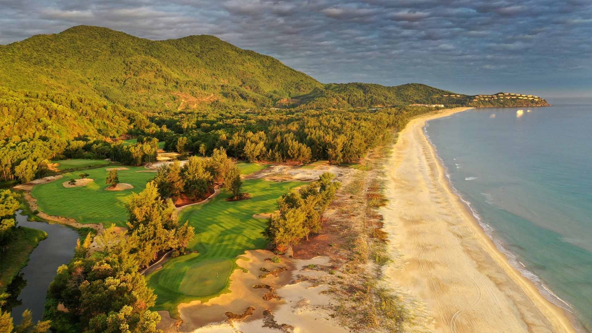Laguna Lang Co Golf Course