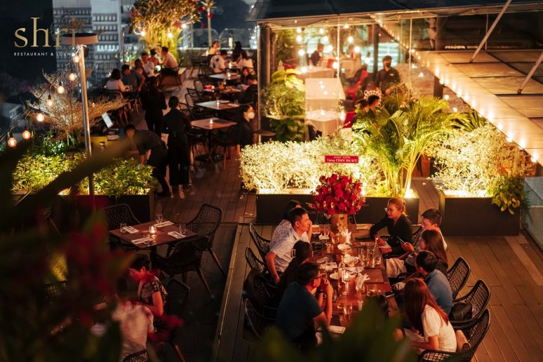 Shri Restaurant & Lounge Shri Restaurant & Lounge